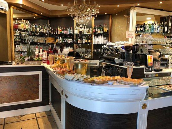 Bar Ariosto